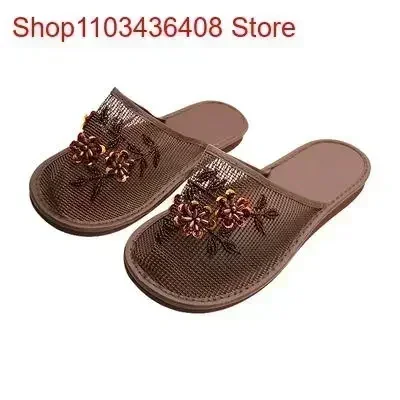 Zapatillas florales con estilo - Mule Slip On reseña y precio